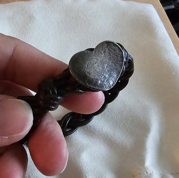 Retired James Avery Hammered Heart Braided Leather Bracelet - Picture 2 of 9